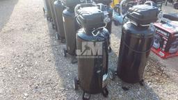 PORTABLE AIR COMPRESSOR