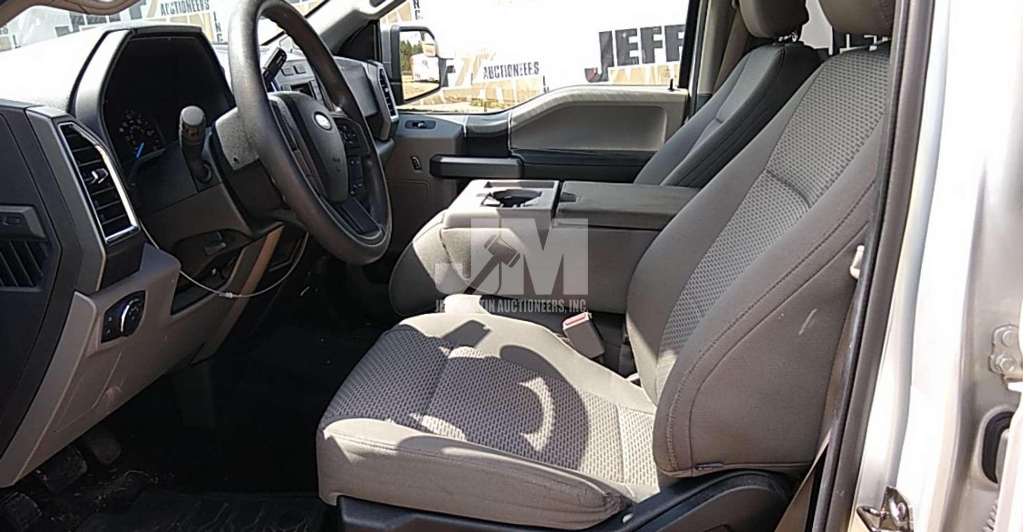 2015 FORD F-150XLT CREW CAB PICKUP VIN: 1FTEW1CF3FKD06651
