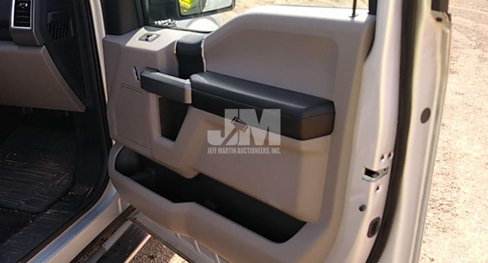 2015 FORD F-150XLT CREW CAB PICKUP VIN: 1FTEW1CF3FKD06651