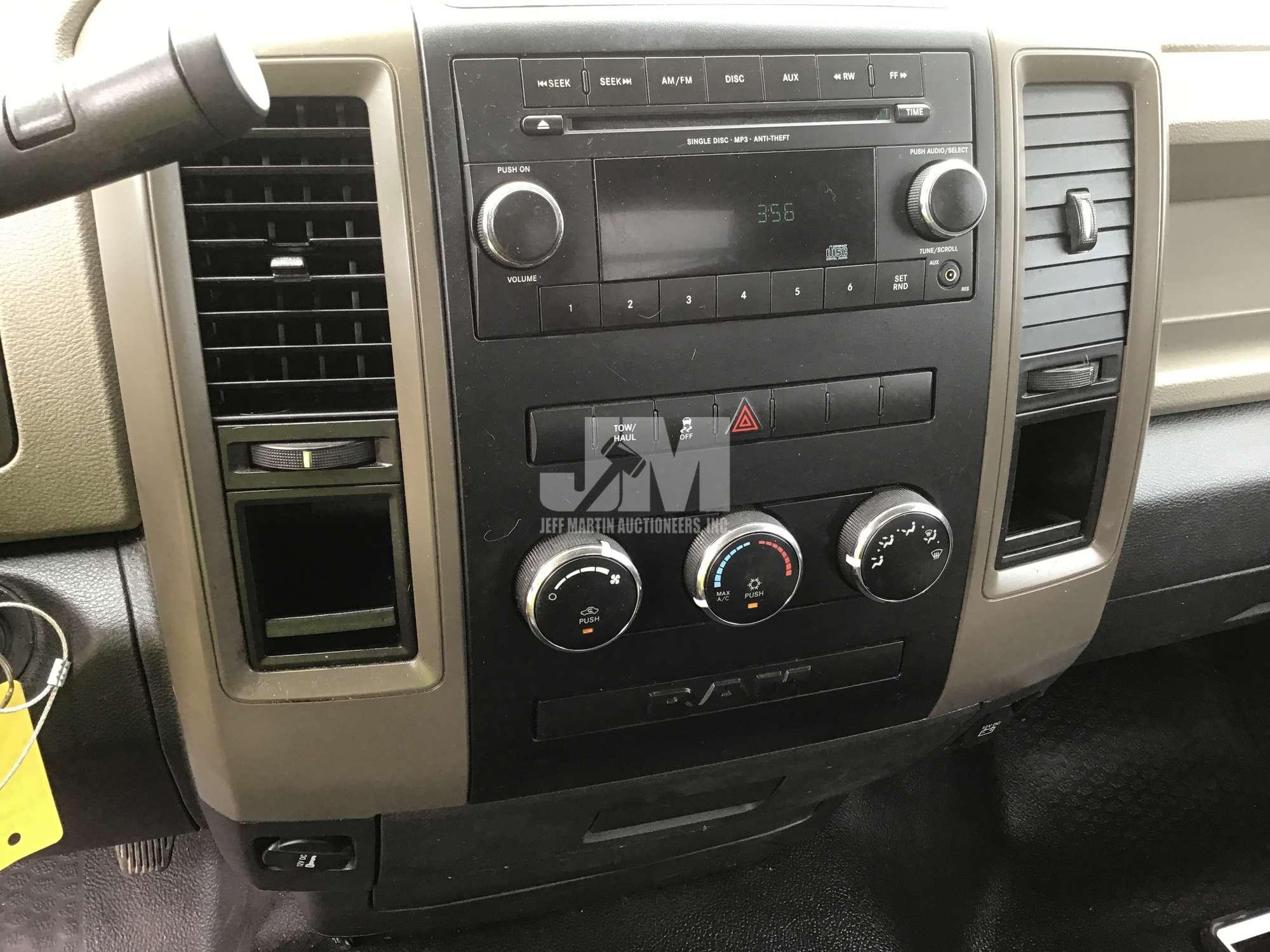 2012 DODGE RAM REGULAR CAB PICKUP VIN: 3C6JD6DP0CG117264