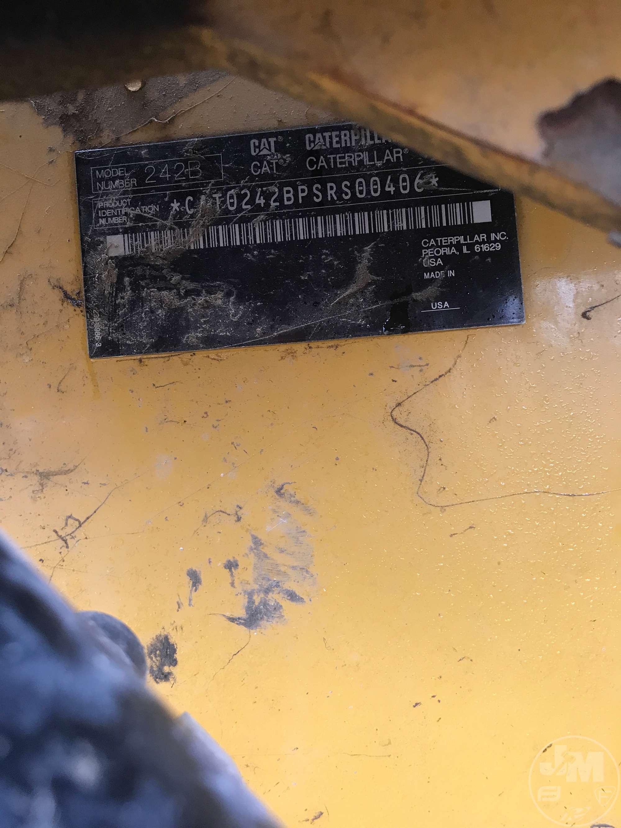 2010 CATERPILLAR 242B3 SKID STEER SN: SRS00406 CANOPY