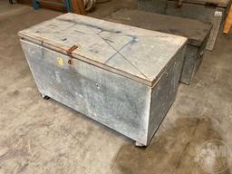 ROLLING TOOL BOX 4' LONG X 2' WIDE X 2'