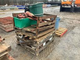 LOT OF CONCRETE FORMS WITH MISCELLANOUS HARDWARE (PINS, BRACES, ETC)