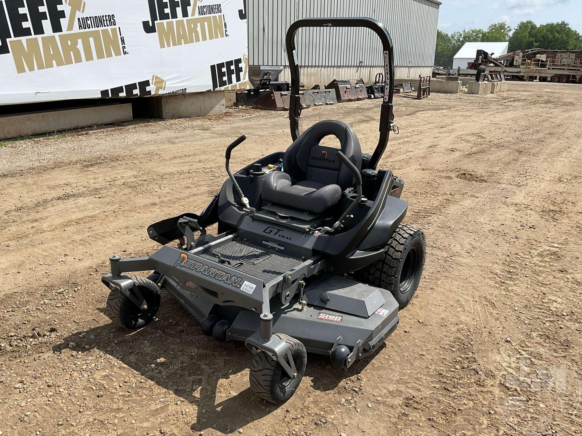 SPARTAN GT TRAC ZERO TURN SN: SRHD161896UG0KB017917