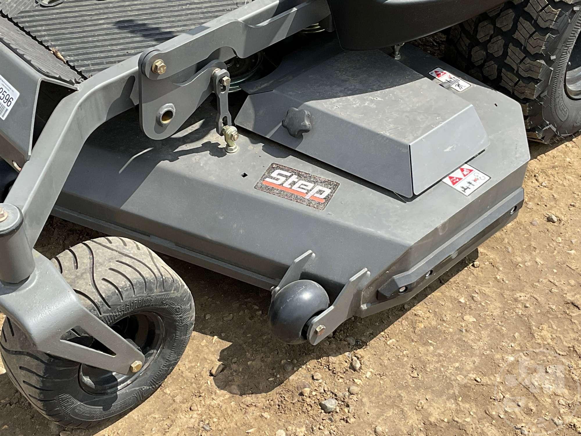 SPARTAN GT TRAC ZERO TURN SN: SRHD161896UG0KB017917