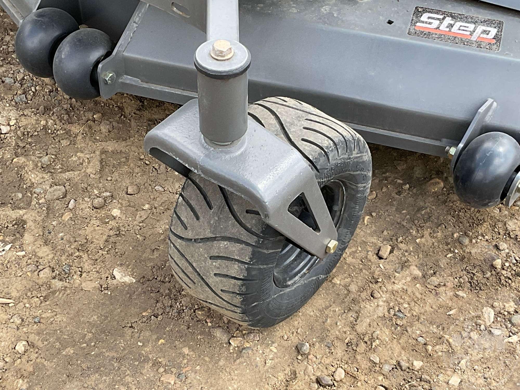 SPARTAN GT TRAC ZERO TURN SN: SRHD161896UG0KB017917