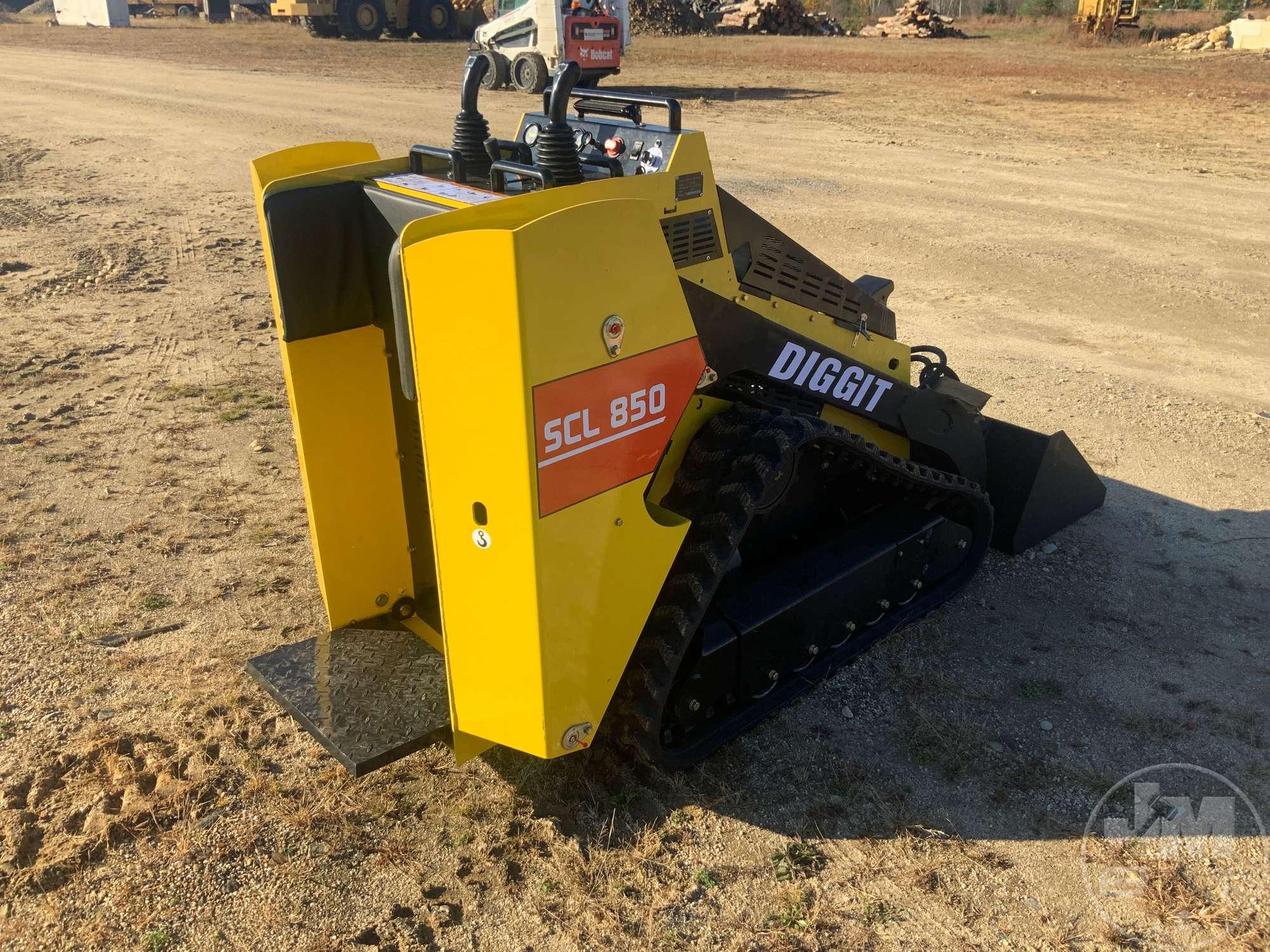 2023 DIGGIT MODEL SCL 850 MULTI TERRAIN LOADER SN: SCL85056230201