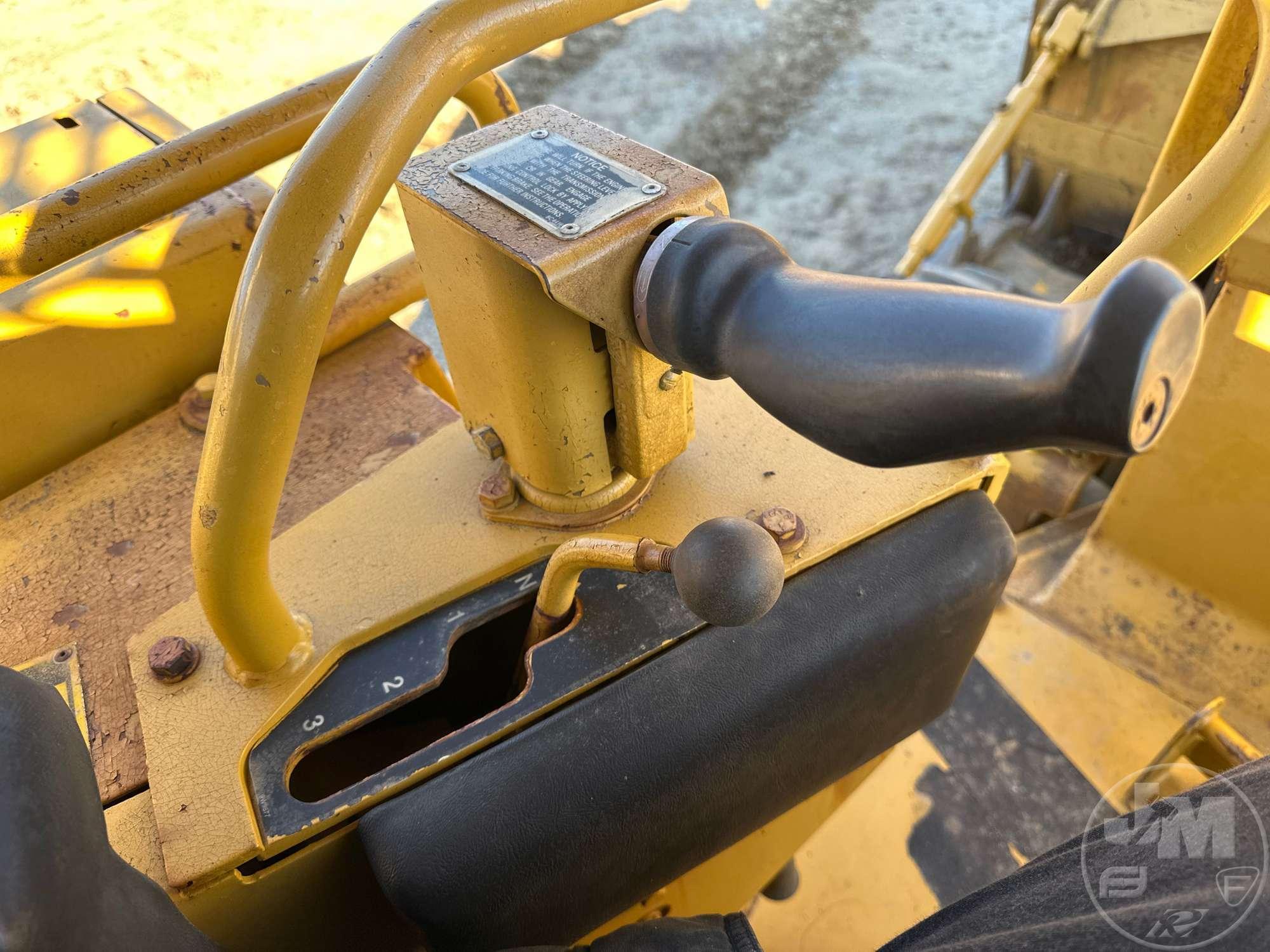 1988 CATERPILLAR D6H CRAWLER TRACTOR SN: 3ZF00613
