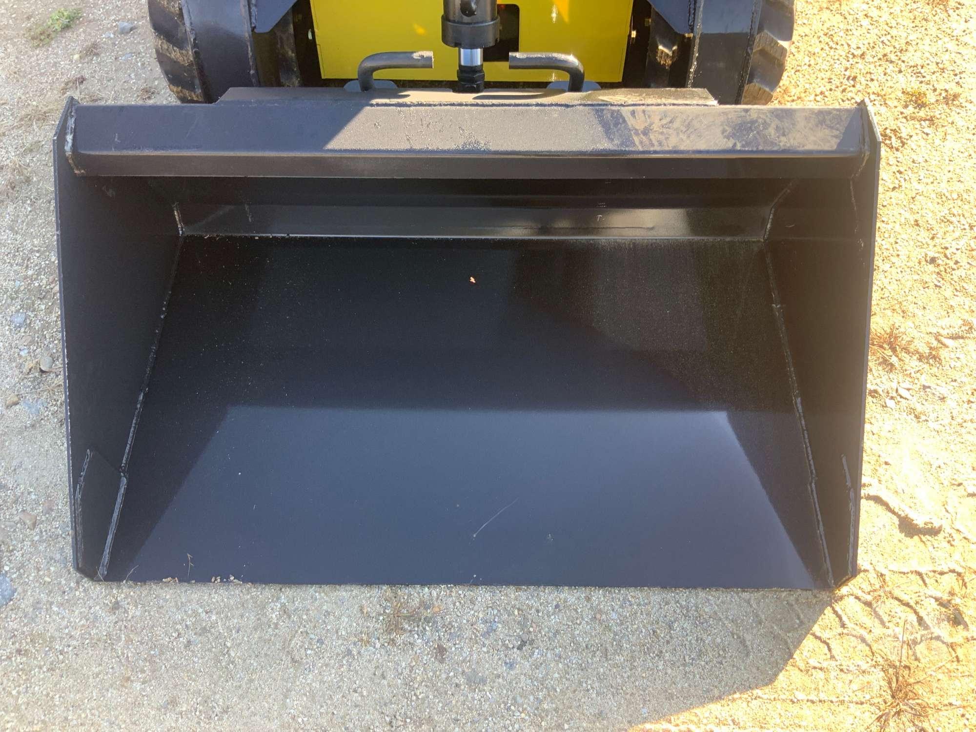 2023 DIGGIT MODEL SCL 850 MULTI TERRAIN LOADER SN: SCL85056230201