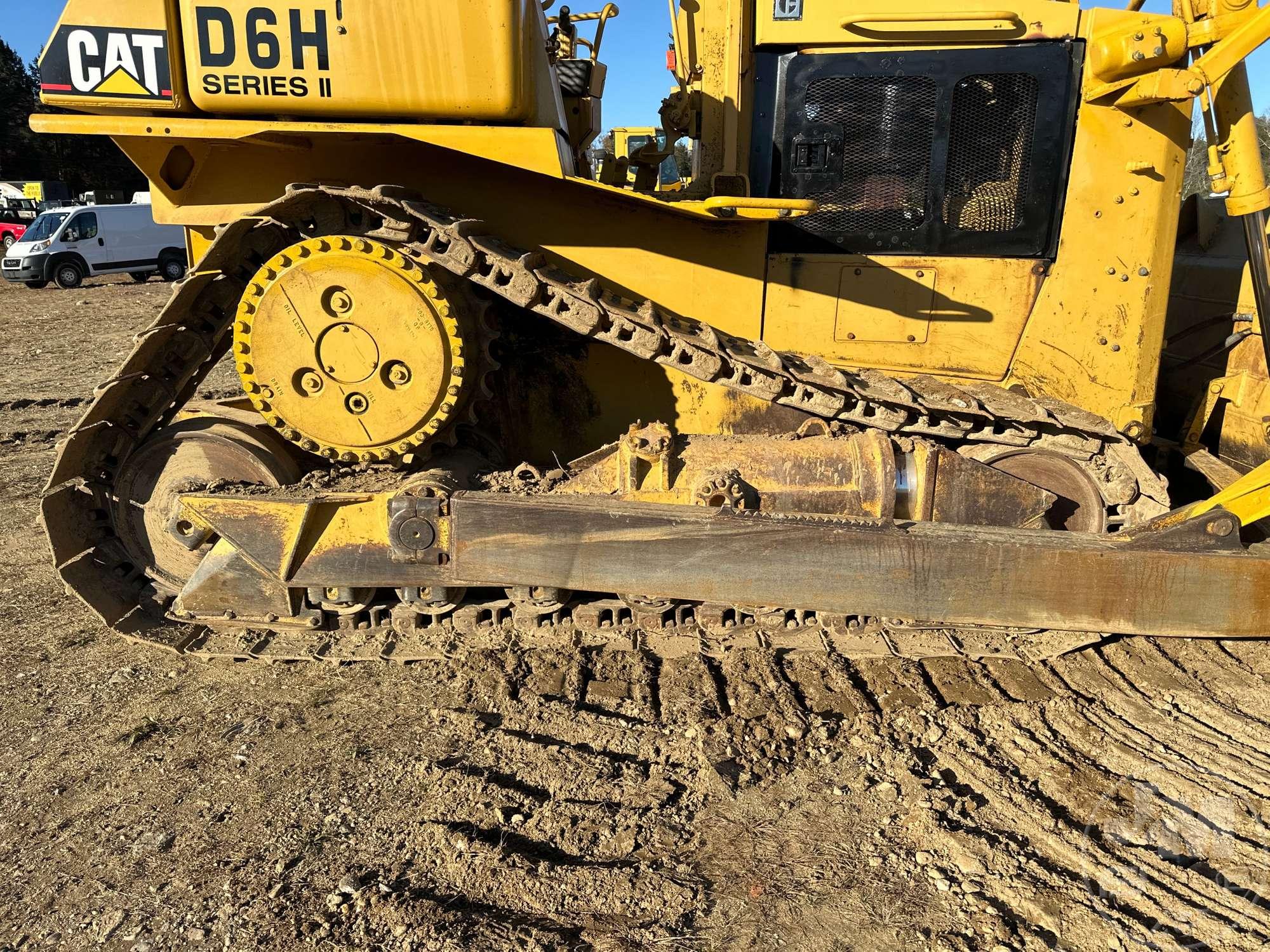 1988 CATERPILLAR D6H CRAWLER TRACTOR SN: 3ZF00613