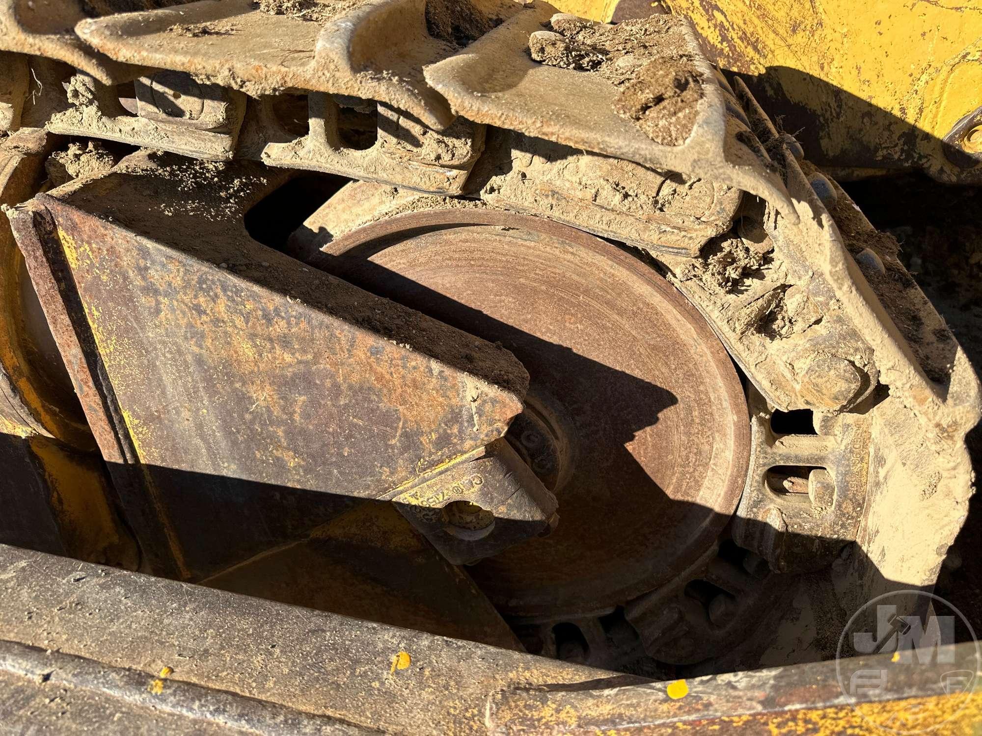 1988 CATERPILLAR D6H CRAWLER TRACTOR SN: 3ZF00613