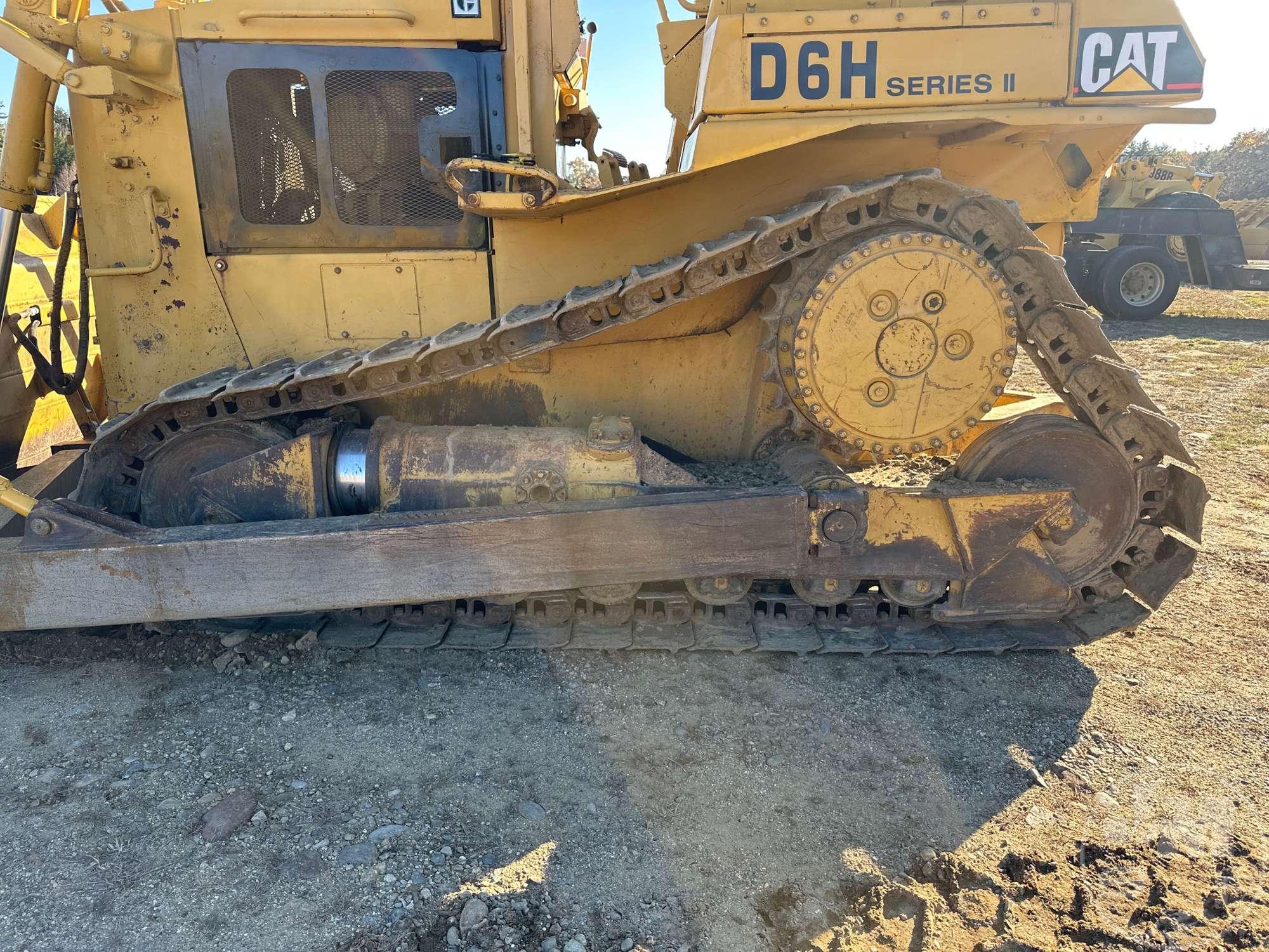1988 CATERPILLAR D6H CRAWLER TRACTOR SN: 3ZF00613