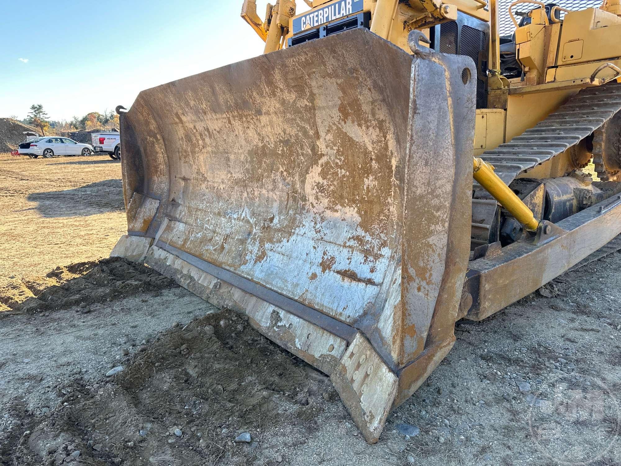 1988 CATERPILLAR D6H CRAWLER TRACTOR SN: 3ZF00613