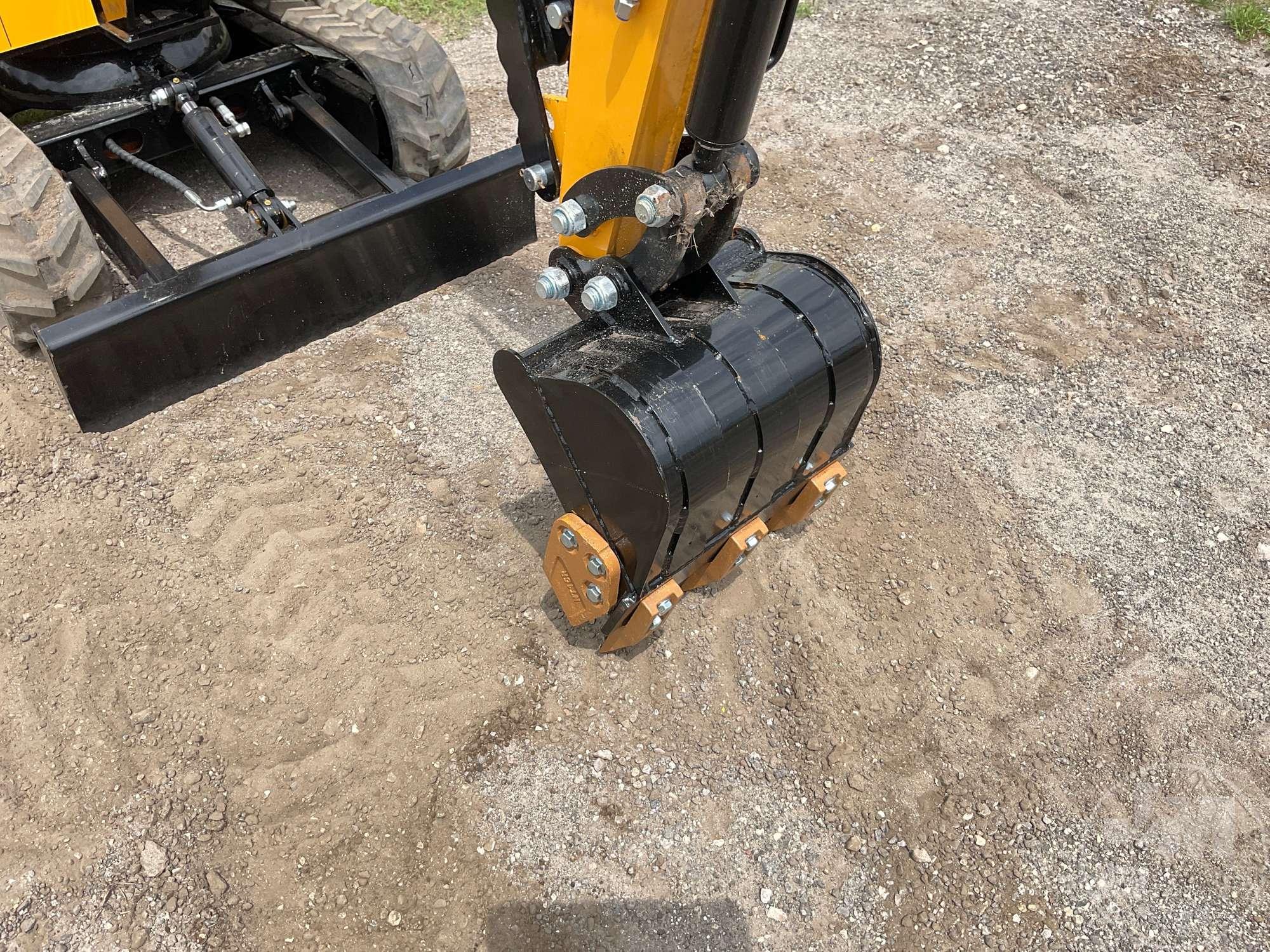 2024 CHERY KV12 MINI EXCAVATOR SN: 012300374