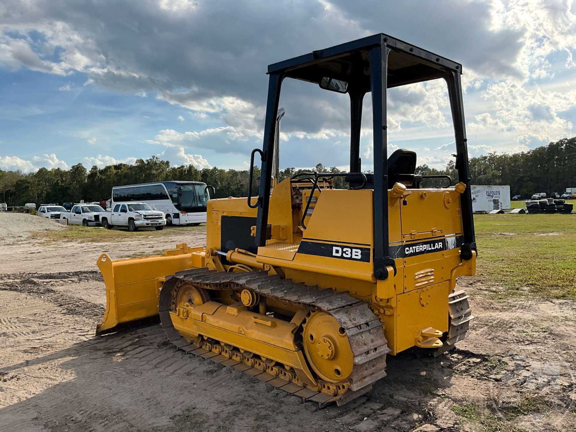 1987 CATERPILLAR D3B CRAWLER TRACTOR SN: 27Y04608