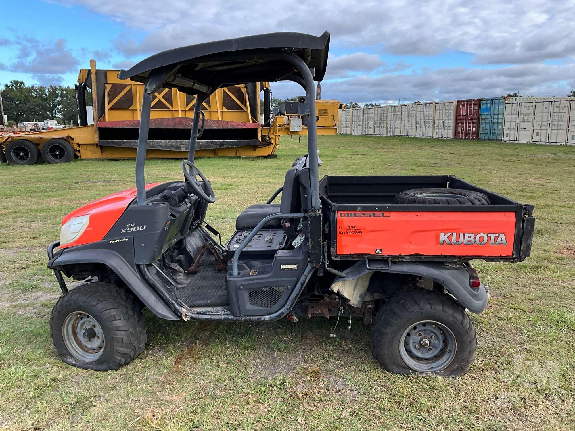 KUBOTA RTV-X900 SN: A5KB2FDBAFG023071