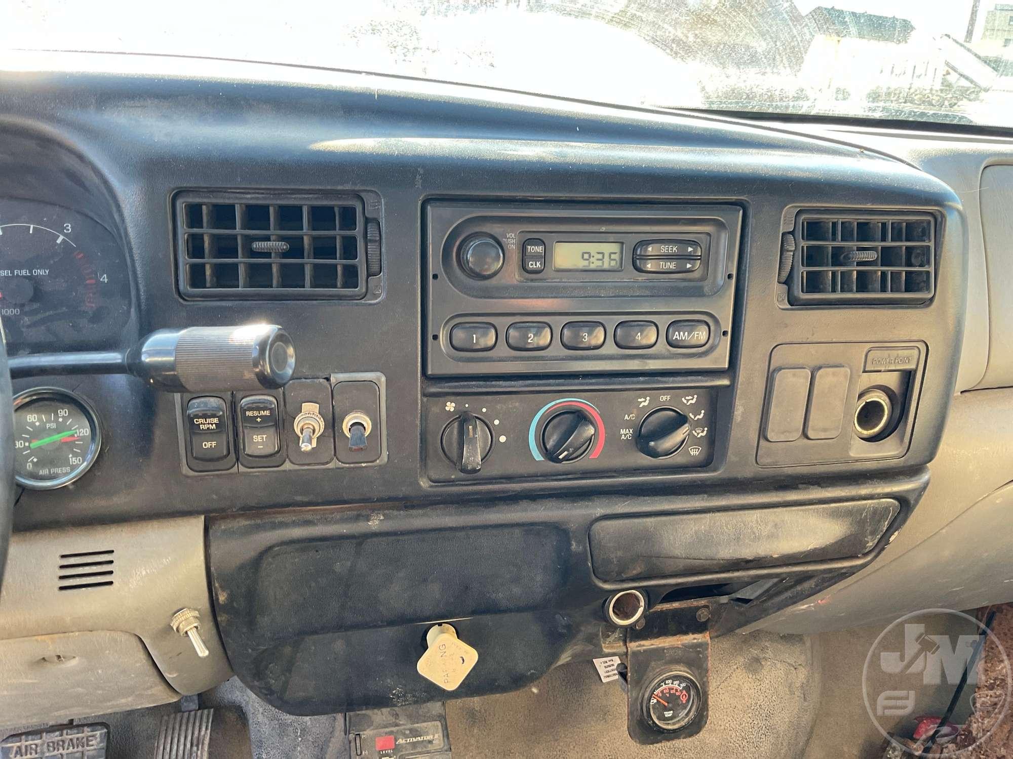 2008 FORD F-750 SINGLE AXLE REGULAR CAB VIN: 3FRWF75C38V077861