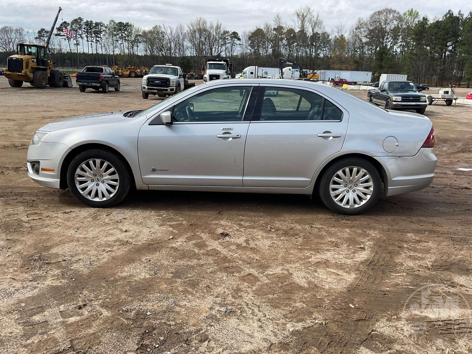 2010 FORD FUSION VIN: 3FADP0L35AR322563