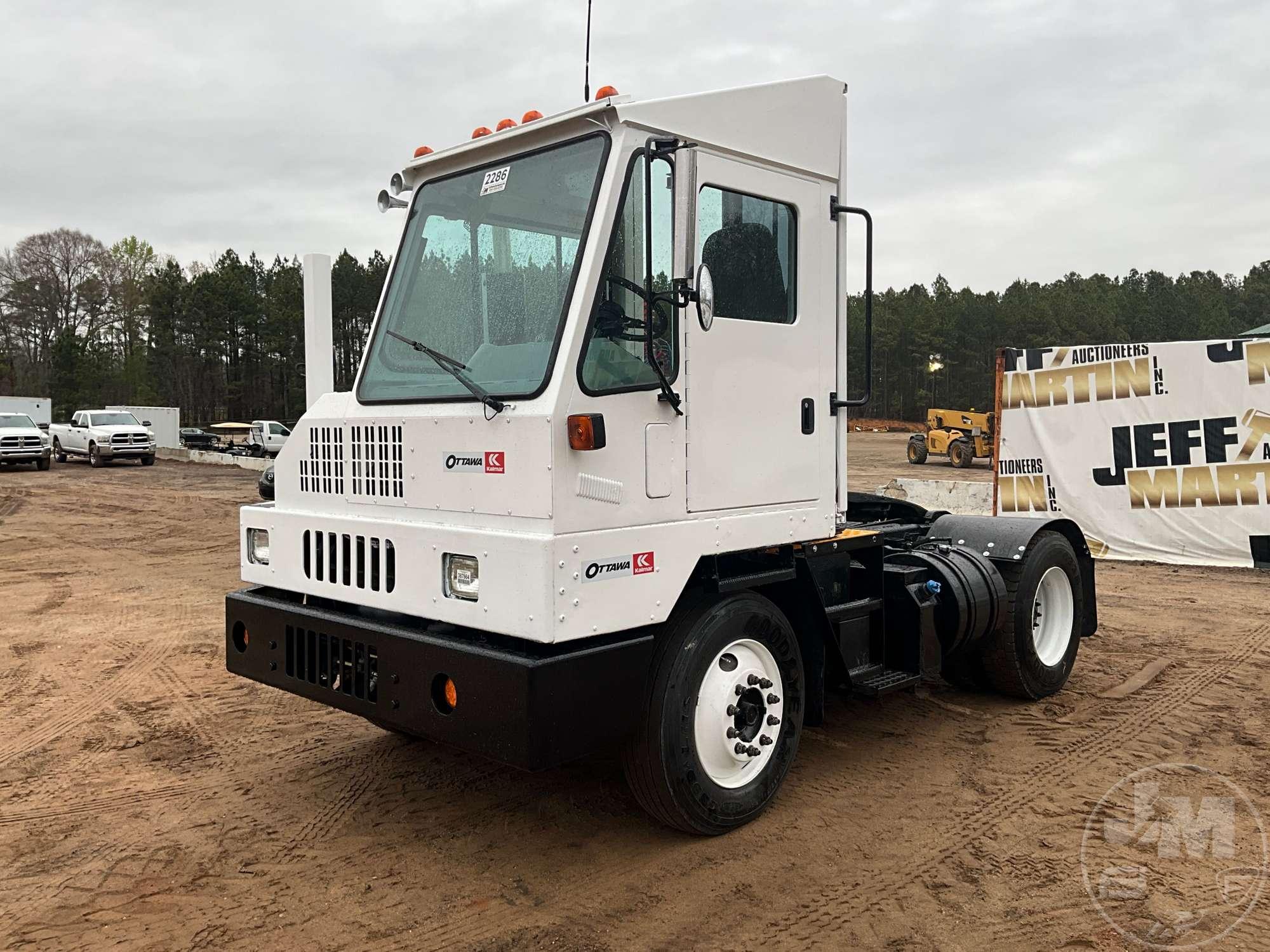 2001 KALMAR OTTAWA SINGLE AXLE TOTER TRUCK VIN: 11VF813E2BA000343