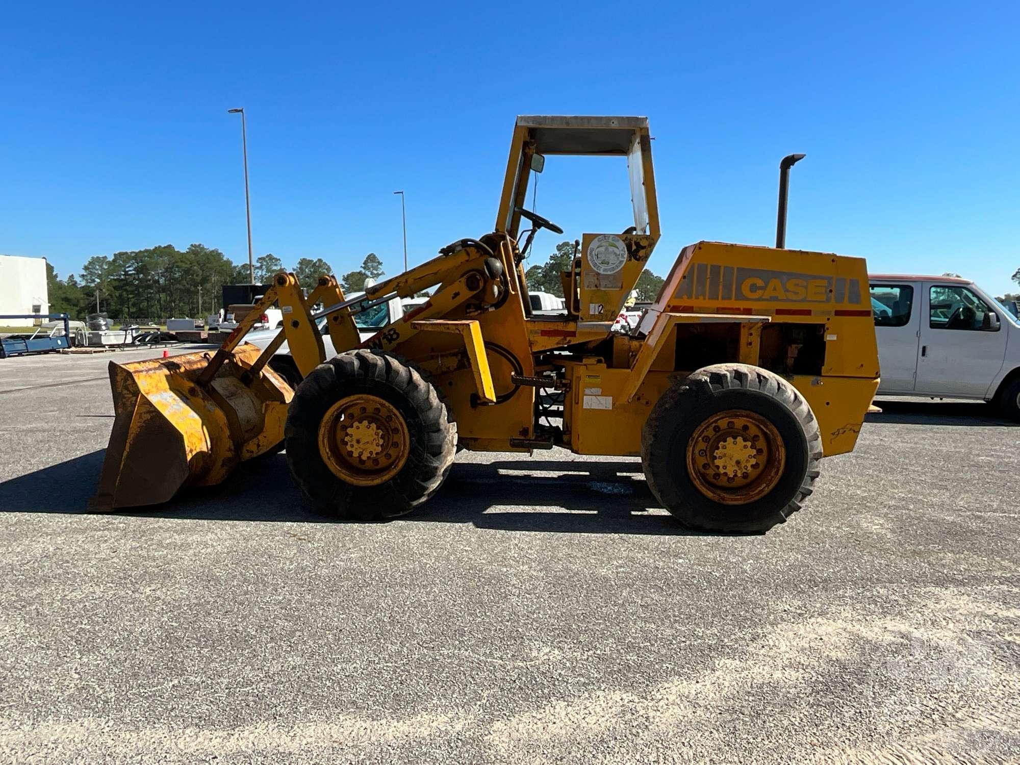 CASE W 18 WHEEL LOADER