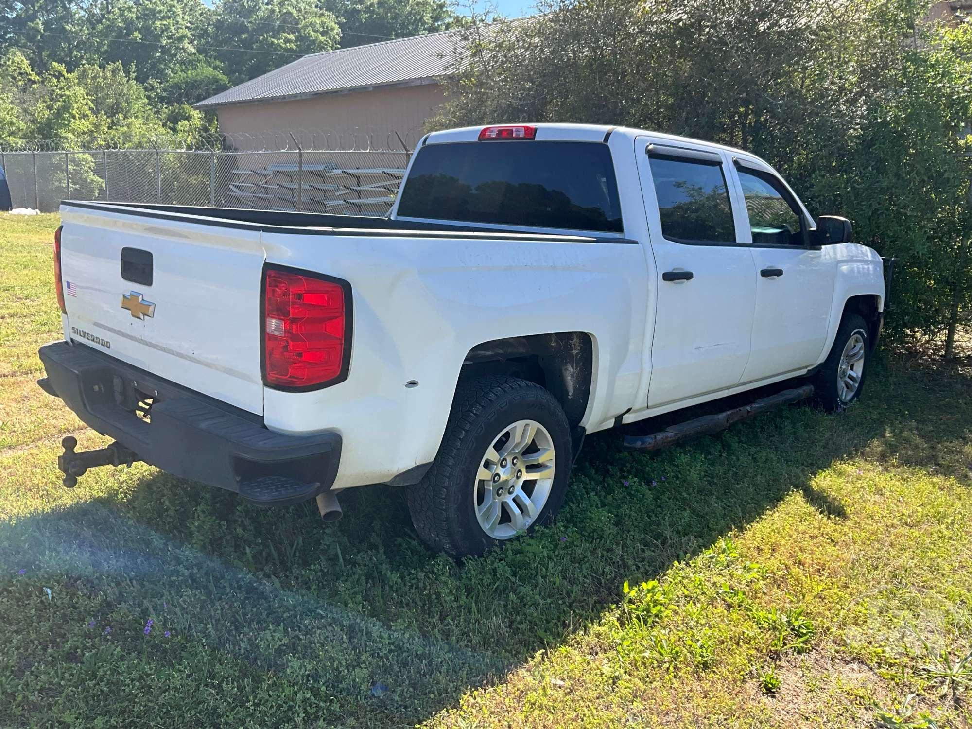 2017 CHEVROLET SILVERADO VIN: 3GCUKNEC9HG281850 1/2 TON CREW CAB 4X4 PICKUP TRUCK