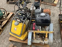 PALLET OF (1) WACKER NEUSON WALK BEHIND COMPACTORWITH HONDA GAS
