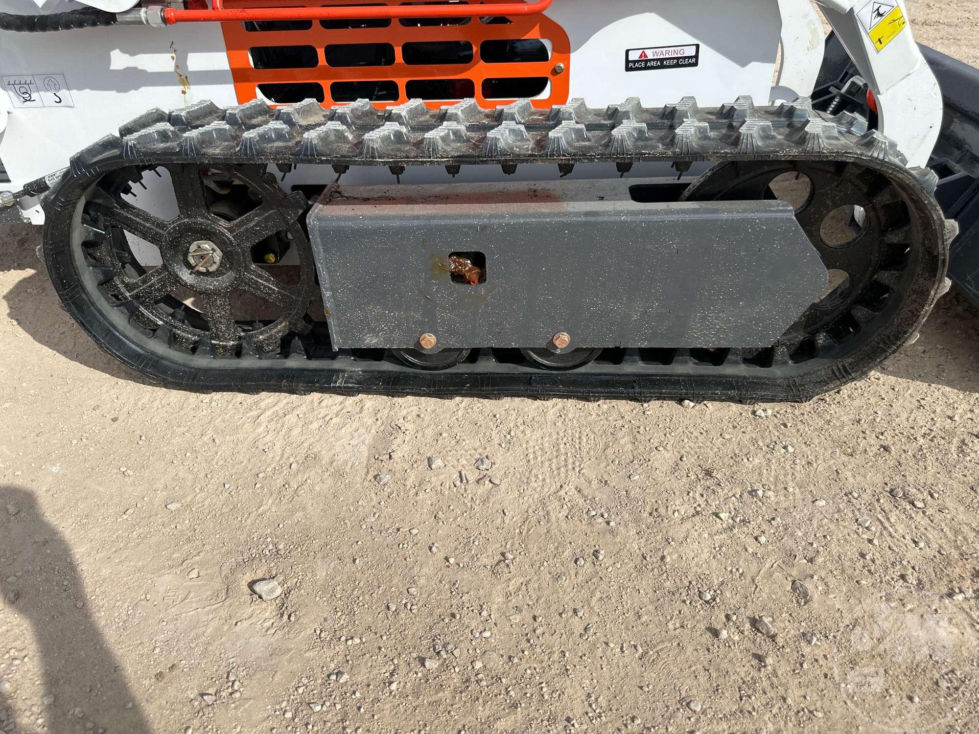 UNUSED 2024 AGD AGD-460 STAND ON SKID STEER SN: AGD202403111125