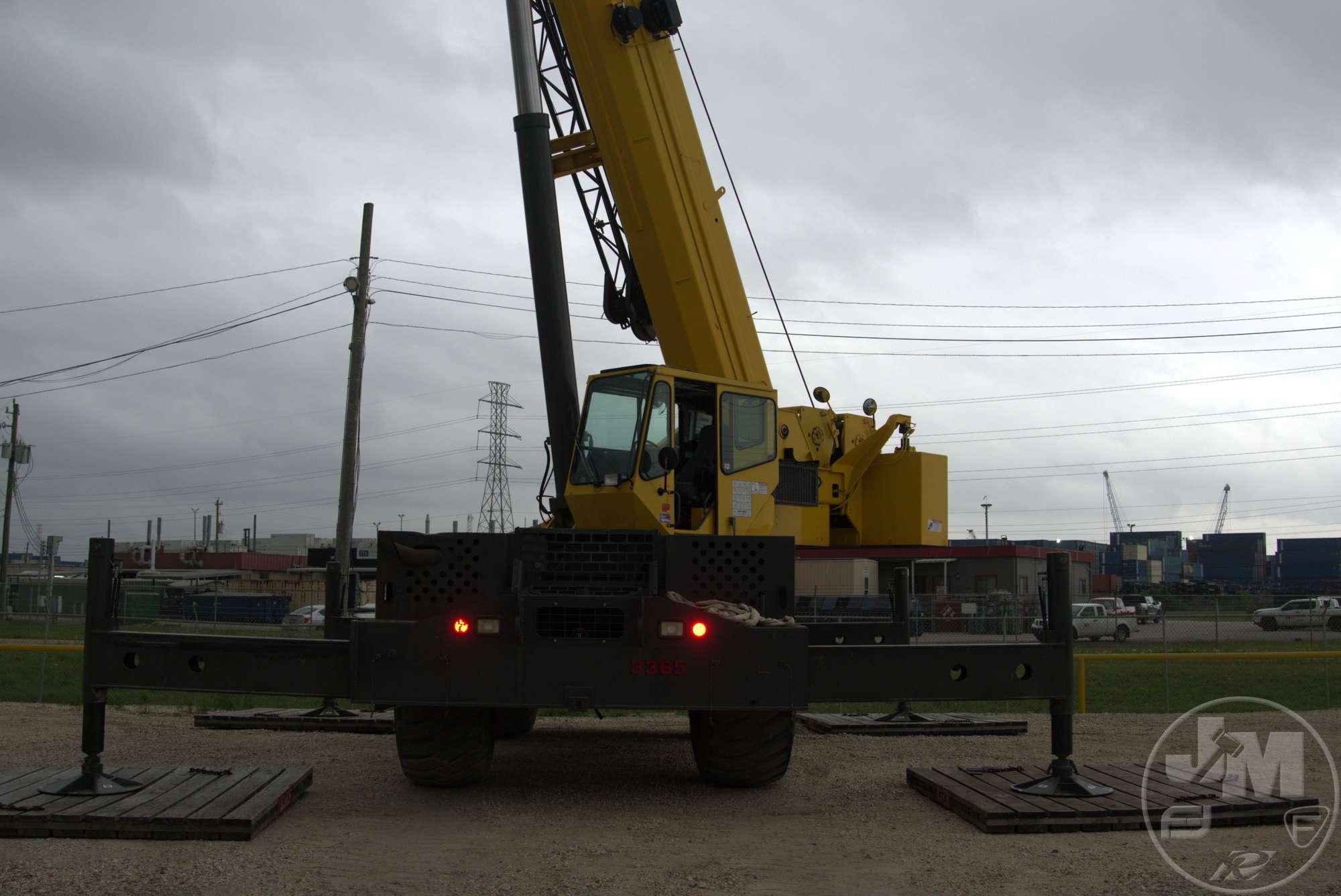 2007 GROVE RT 890E ROUGH TERRAIN CRANE SN: 227999