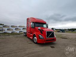 2017 VOLVO TRUCK VNL 780 TANDEM AXLE TRUCK TRACTOR VIN: 4V4NC9EH3HN976521