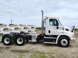 2013 FREIGHTLINER CASCADIA TANDEM AXLE DAY CAB TRUCK TRACTOR VIN: 1FUJGBDV9DLBY7904