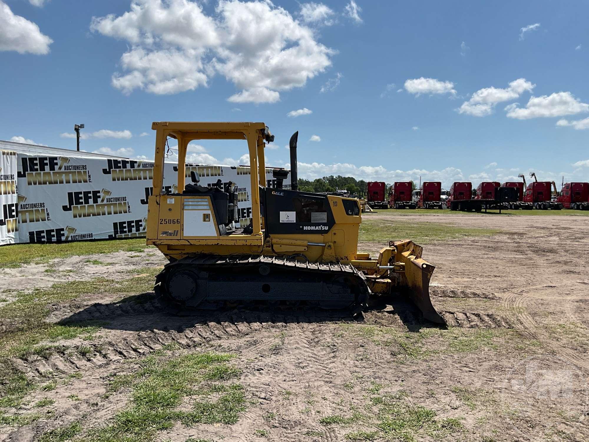 2006 KOMATSU D31PX-21 CRAWLER TRACTOR SN: KMT0D007E01051065