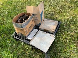 PALLET OF MISCELLANEOUS ITEMS