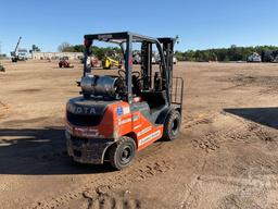 TOYOTA BFGU25 PNEUMATIC TIRE FORKLIFT SN: 79827