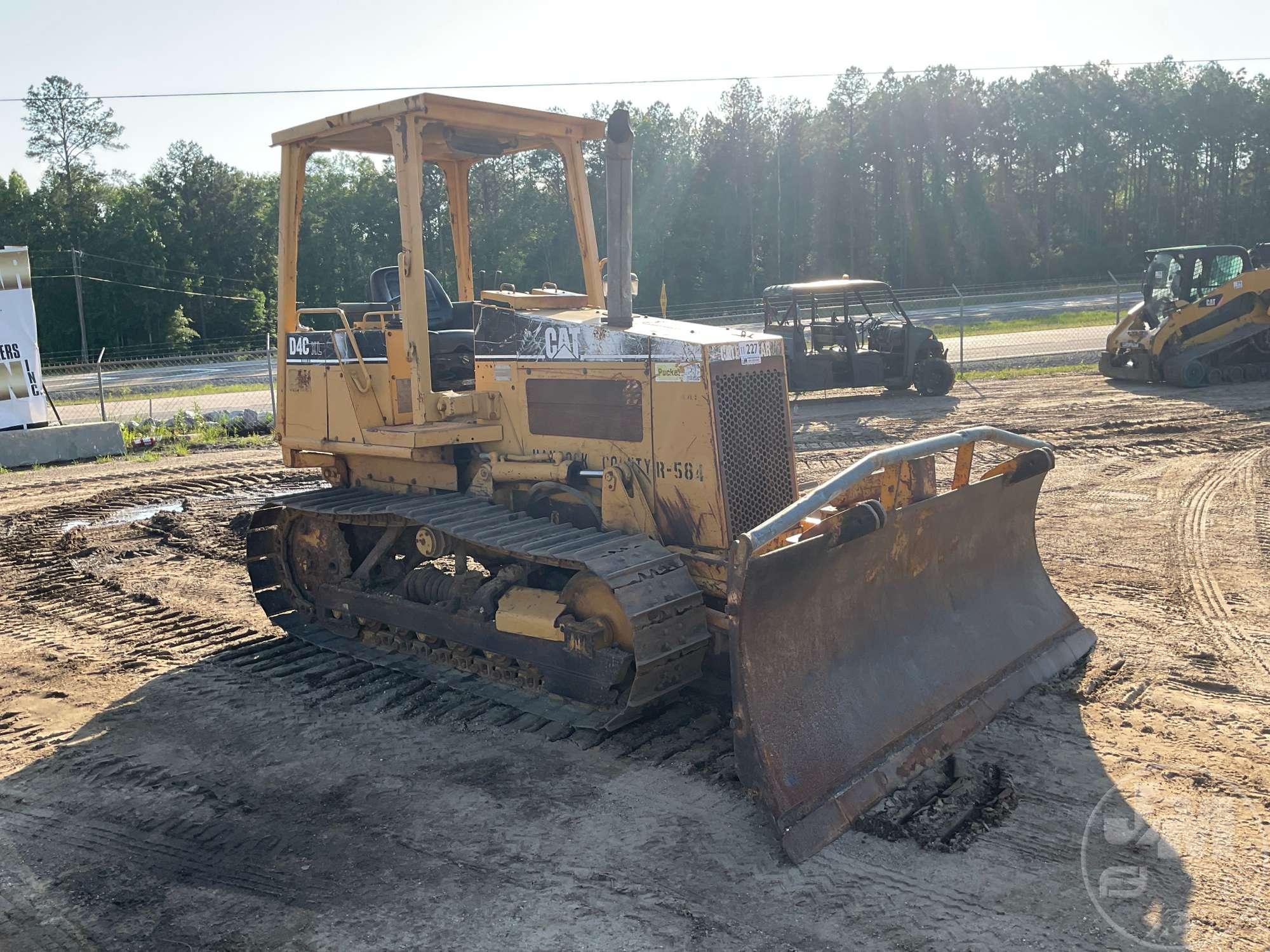 1999 CATERPILLAR D4C XL SERIES II CRAWLER TRACTOR SN: 1FW00441