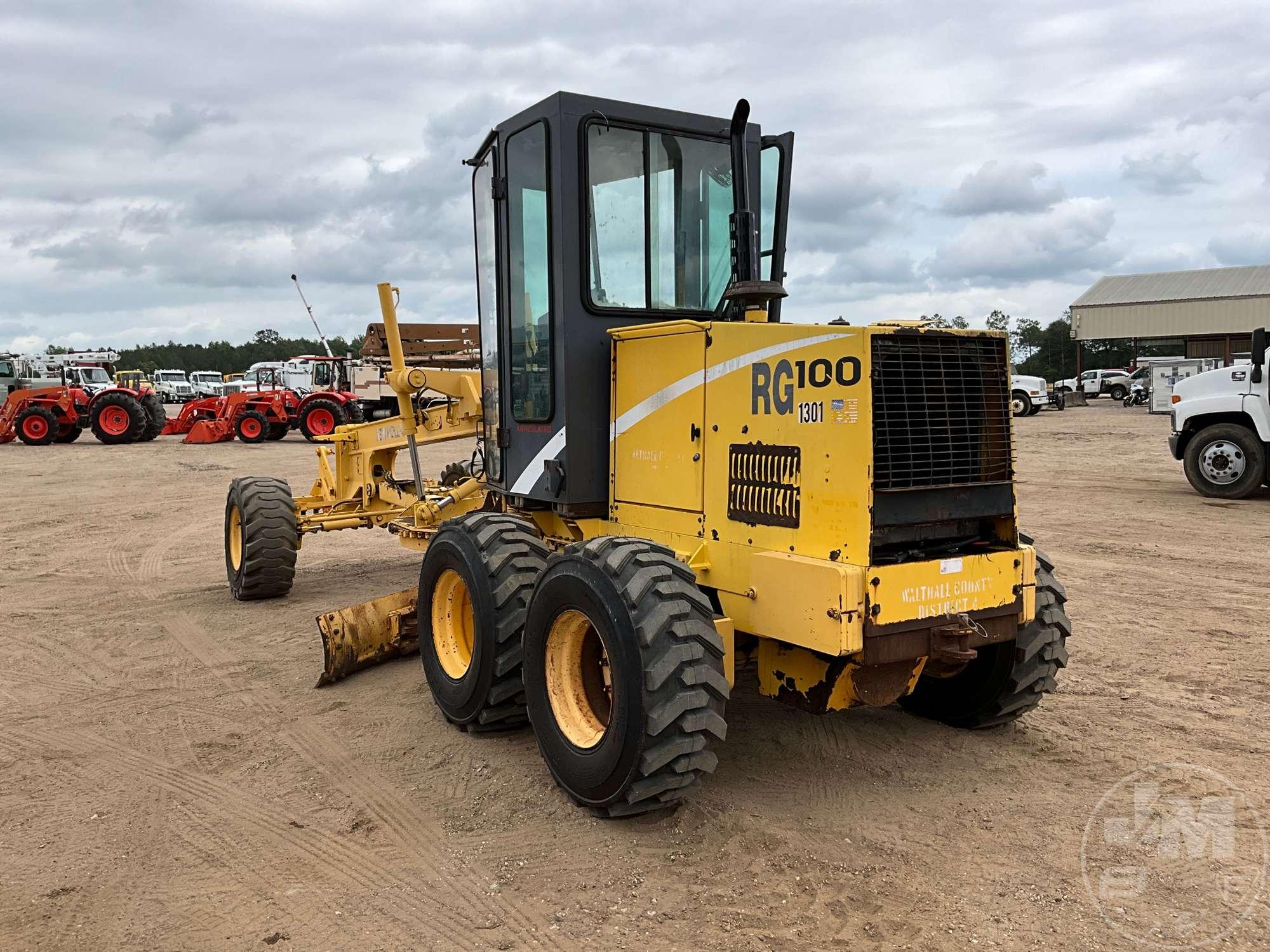 2001 NEW HOLLAND RG100 MOTORGRADER SN: 79A8022