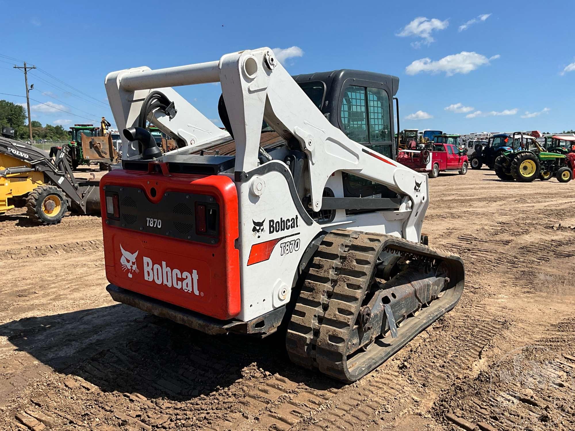 2019 BOBCAT MODEL T870 MULTI TERRAIN LOADER SN: B47C14236