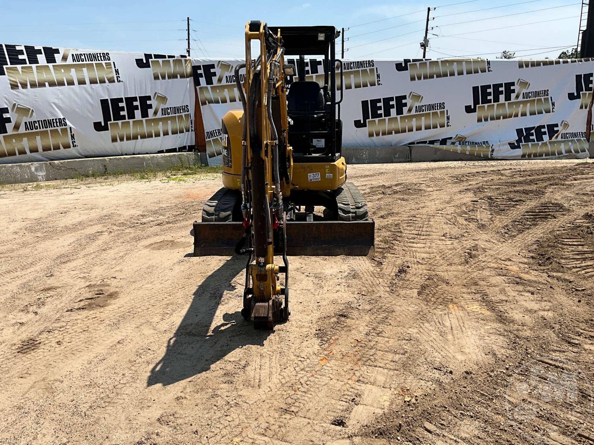 2019 CATERPILLAR 304E2CR MINI EXCAVATOR SN: ME406386