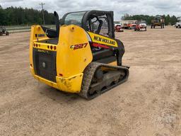 NEW HOLLAND MODEL C227NH MULTI TERRAIN LOADER SN: NKM471437