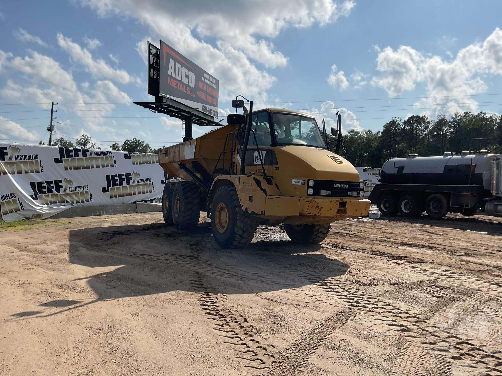 2011 CATERPILLAR 730 ARTICULATED DUMP TRUCK SN: CAT00730AB1M03175