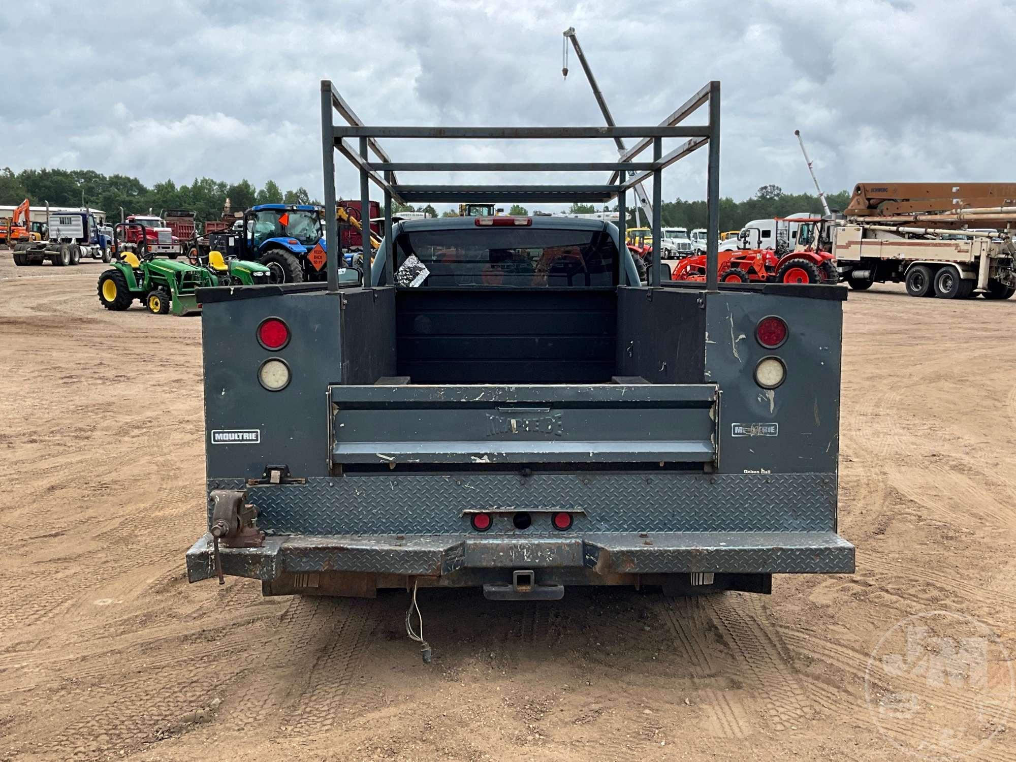 2007 CHEVROLET 3500 SILVERADO S/A UTILITY TRUCK VIN: 1GBJC39D57E125998