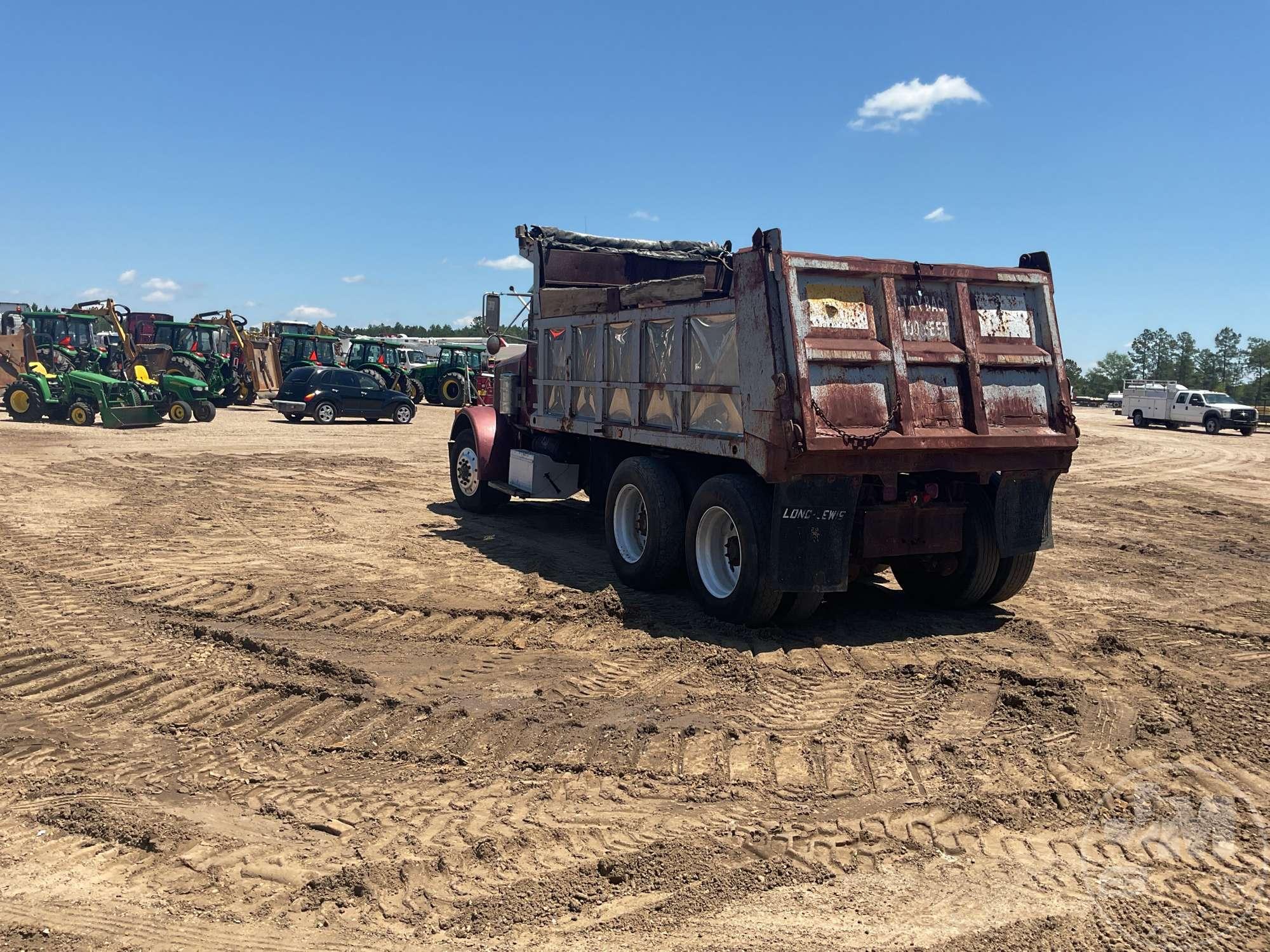 1993 PETERBILT 357 TANDEM AXLE DUMP TRUCK VIN: 1XPALA9X2PN332387