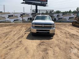 2015 CHEVROLET SILVERADO VIN: 1GB3CYCG4FF558598 S STAKE TRUCK