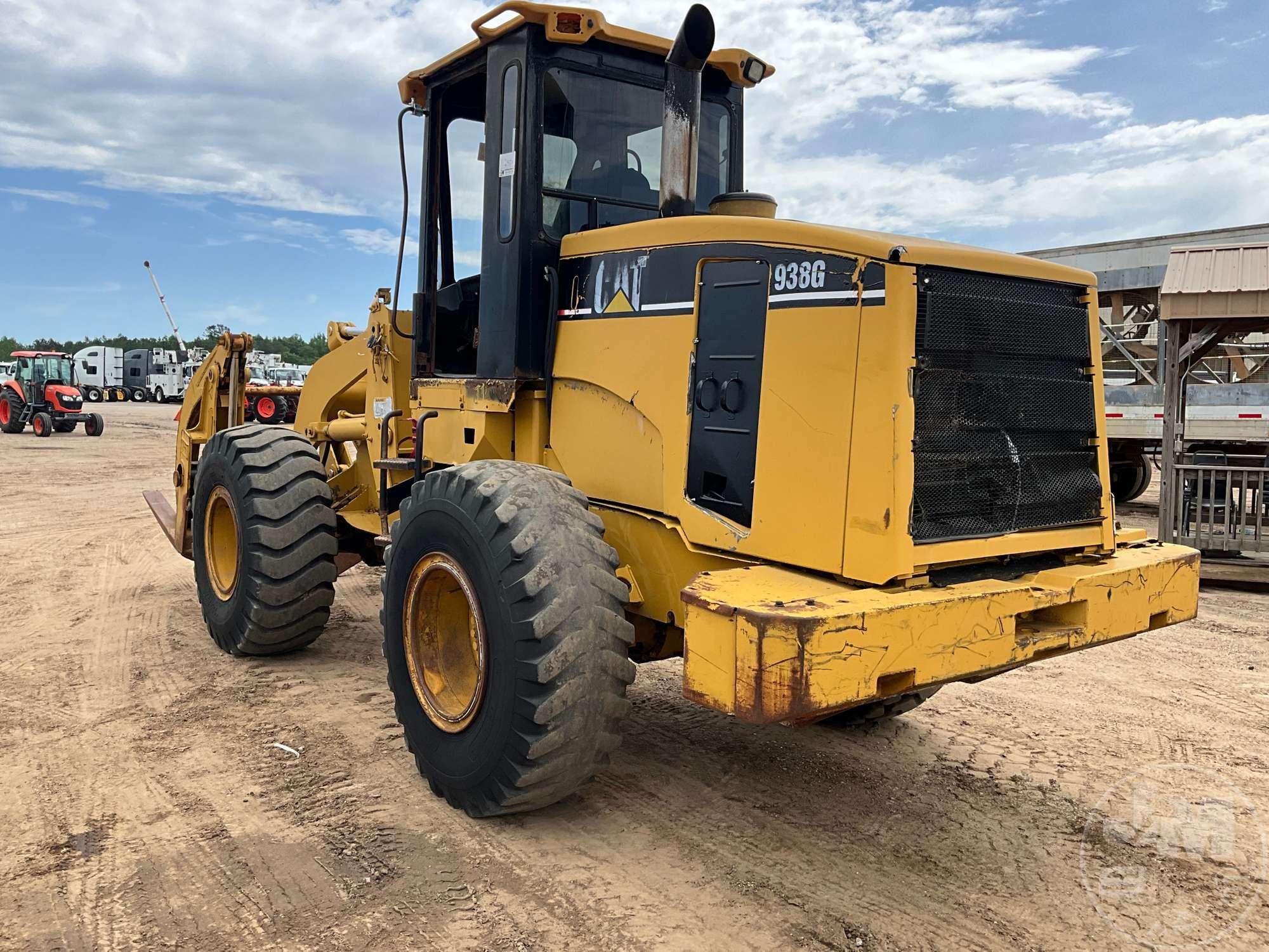 CATERPILLAR 938G WHEEL LOADER SN: 4YS01174