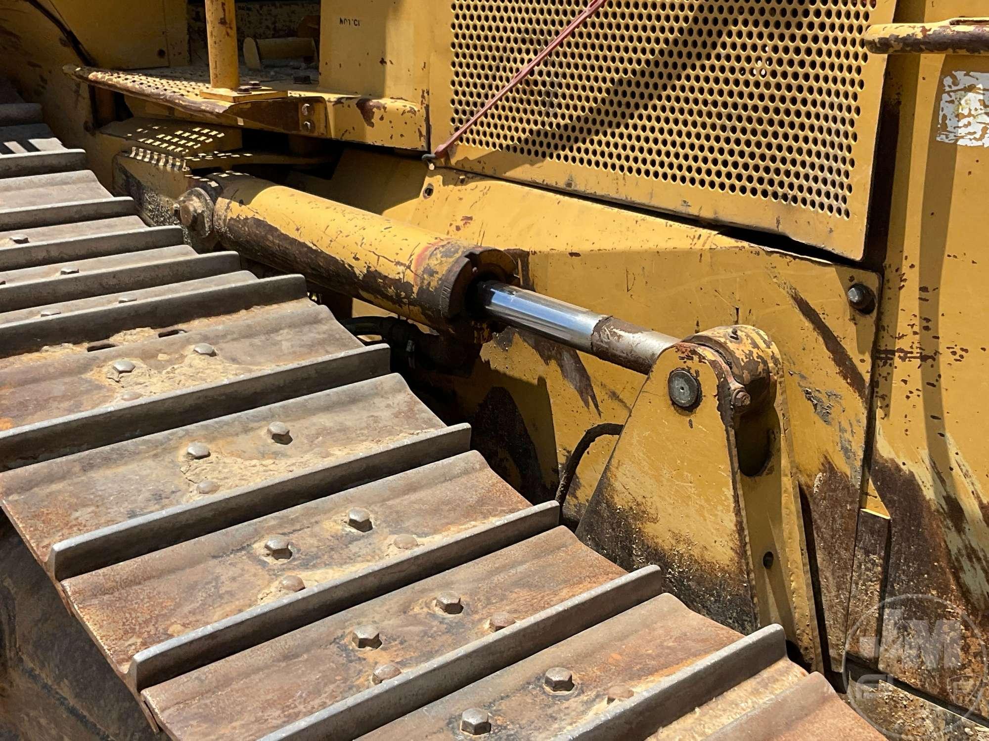 1998 CATERPILLAR D6M XL CRAWLER TRACTOR SN: 3WN1542