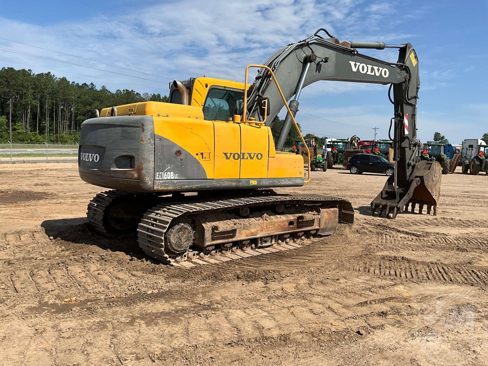 VOLVO EC160B LC HYDRAULIC EXCAVATOR SN: EC160V11199