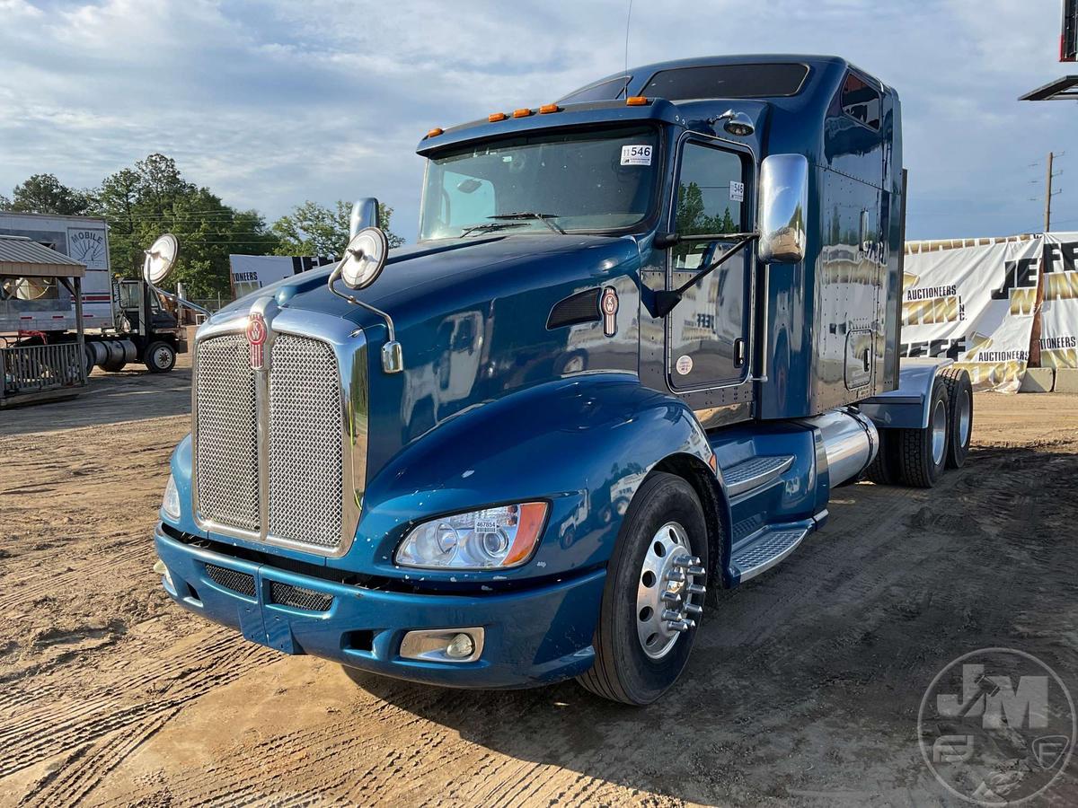 2013 KENWORTH T660 TANDEM AXLE TRUCK TRACTOR VIN: 1XKAD48X0DJ330243