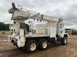 1995 INTERNATIONAL F-5070 T/A DIGGER DERRICK TRUCK VIN: 2HTTNAHT4SC035027