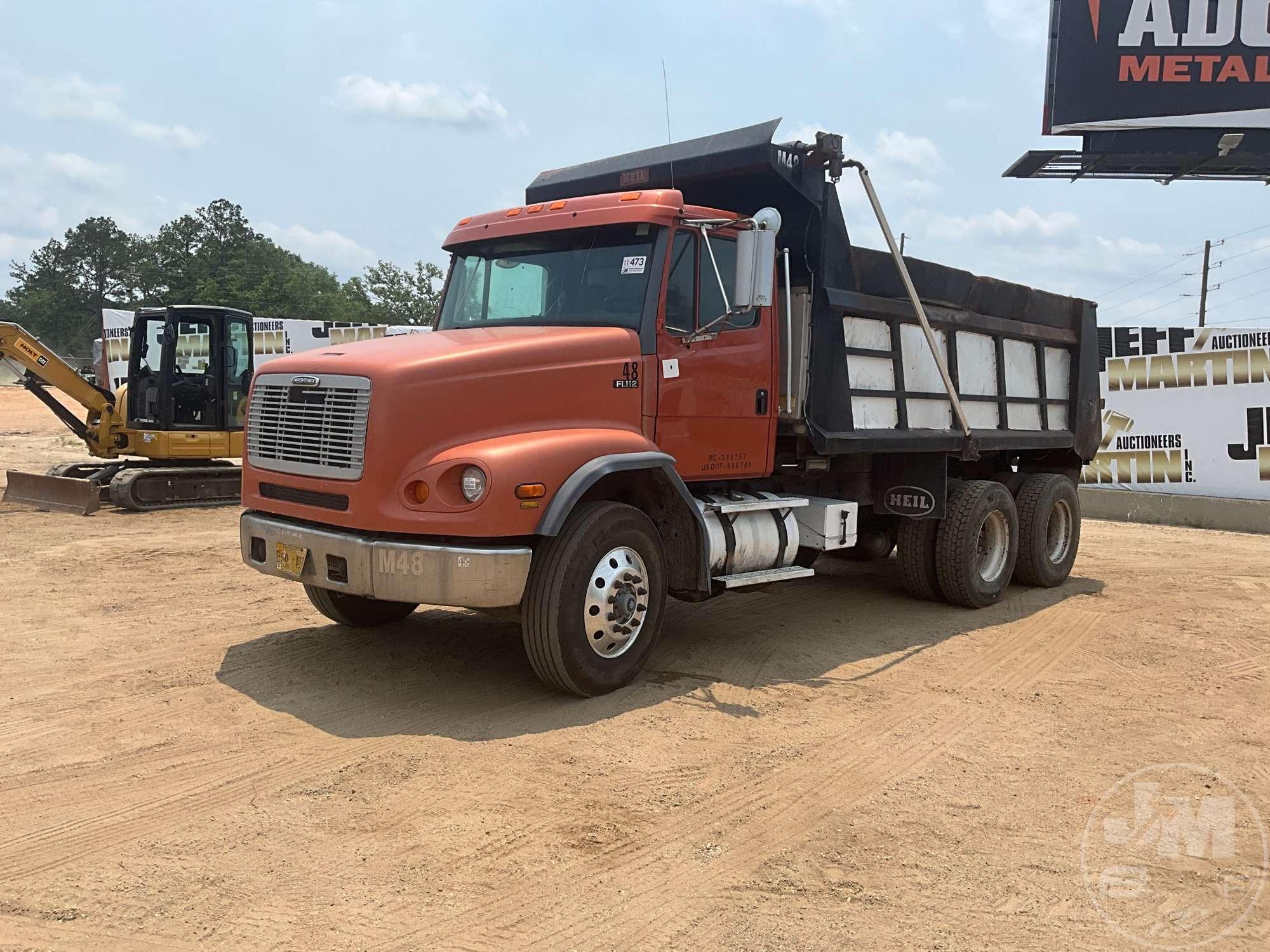 2004 FREIGHTLINER FL112 TANDEM AXLE DUMP TRUCK VIN: 1FVHBGCV04HM19667