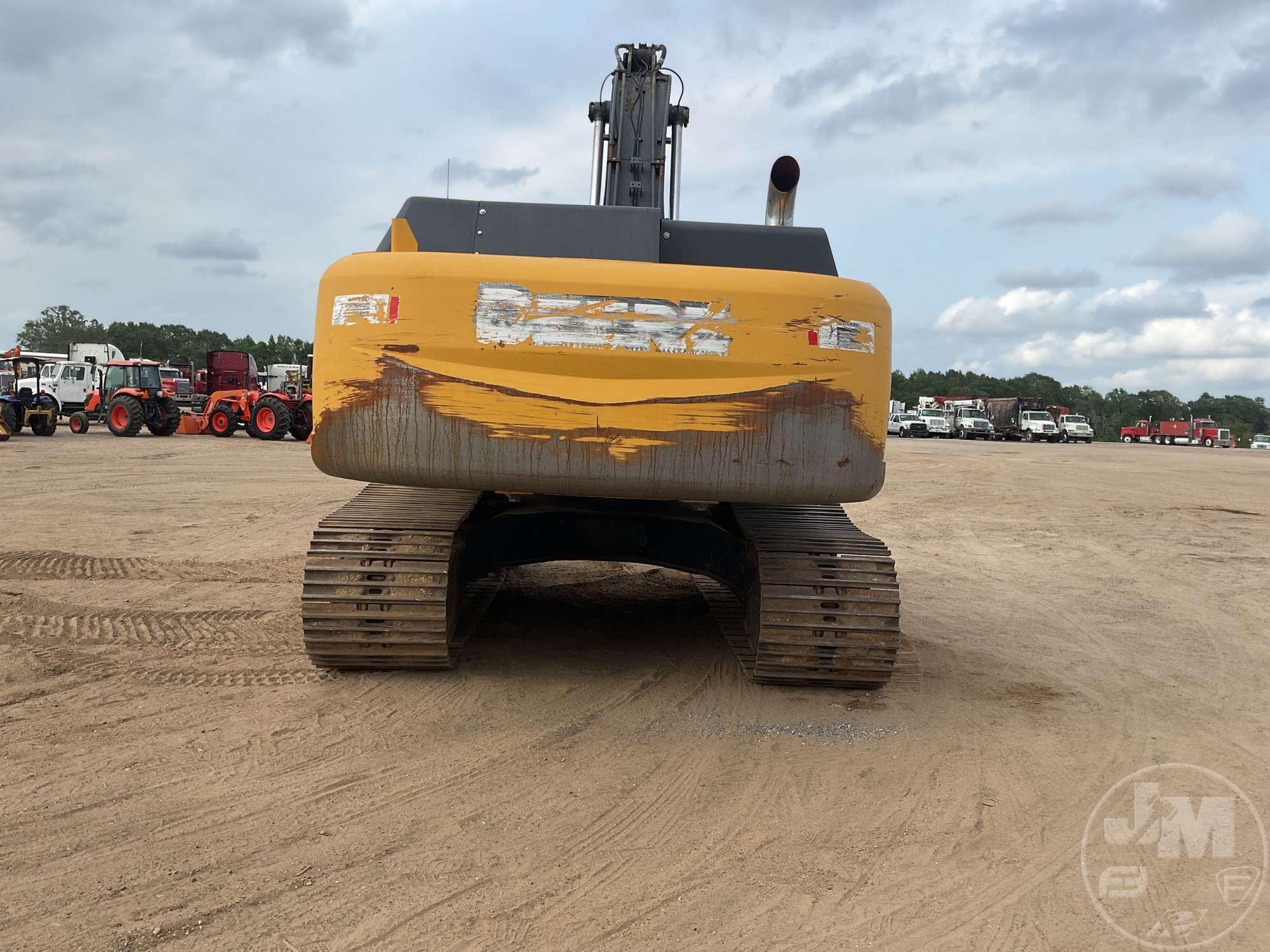 2014 DEERE 350G HYDRAULIC EXCAVATOR SN: 1FF350GXPEE810042