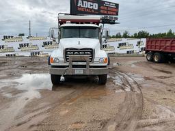 2003 MACK CV TANDEM AXLE DUMP TRUCK VIN: 1M2AG11C83M004577